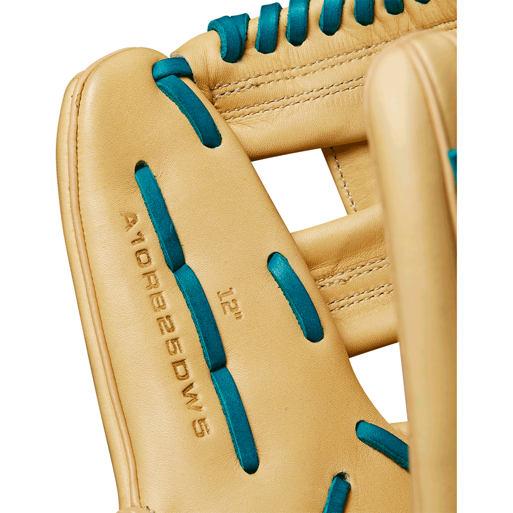 Wilson A1000 DW5 12” Infield Baseball Glove