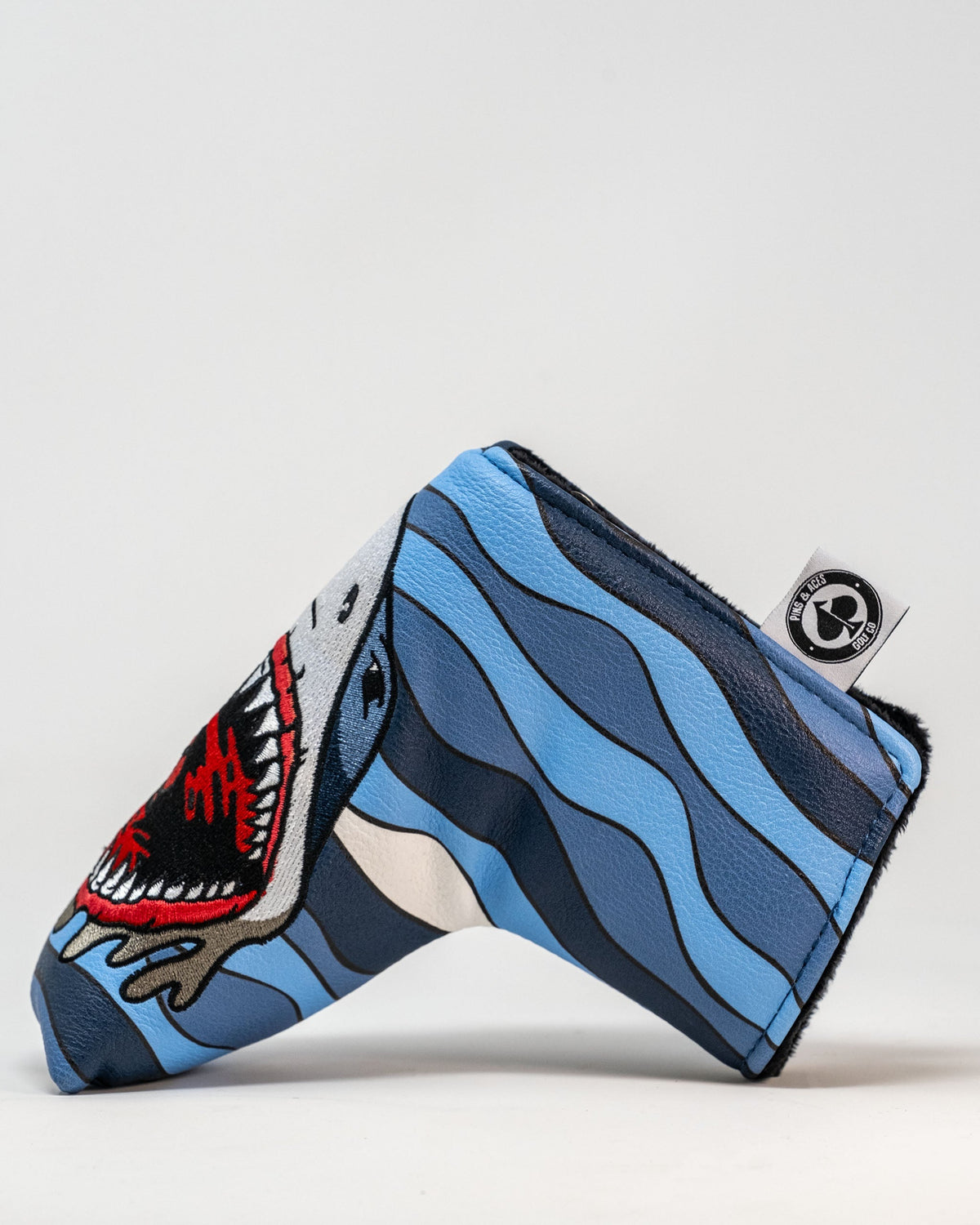 Shark Attack Blade Putter Cover