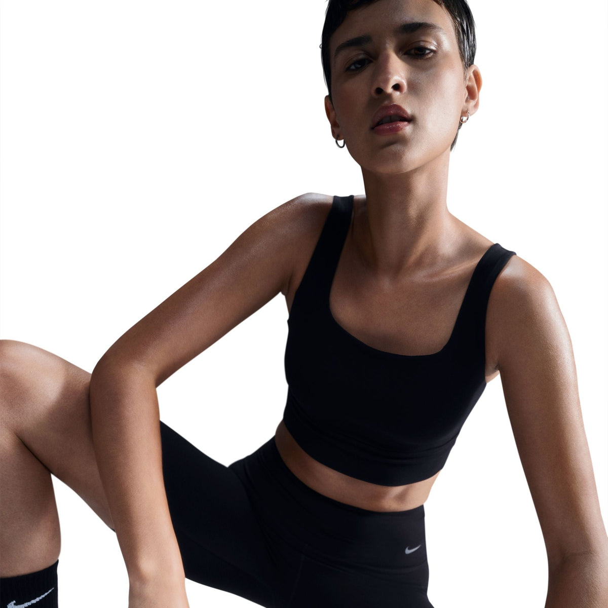 Nike Zenvy Women's Medium-Support Padded Longline Sports Bra