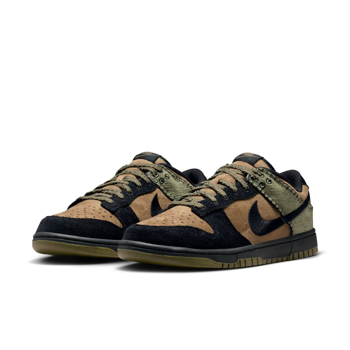 Nike Dunk Low Retro SE