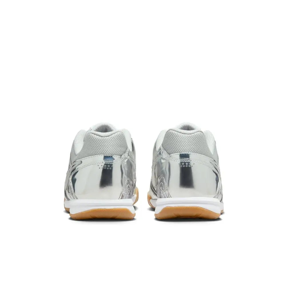 Nike Gato LV8