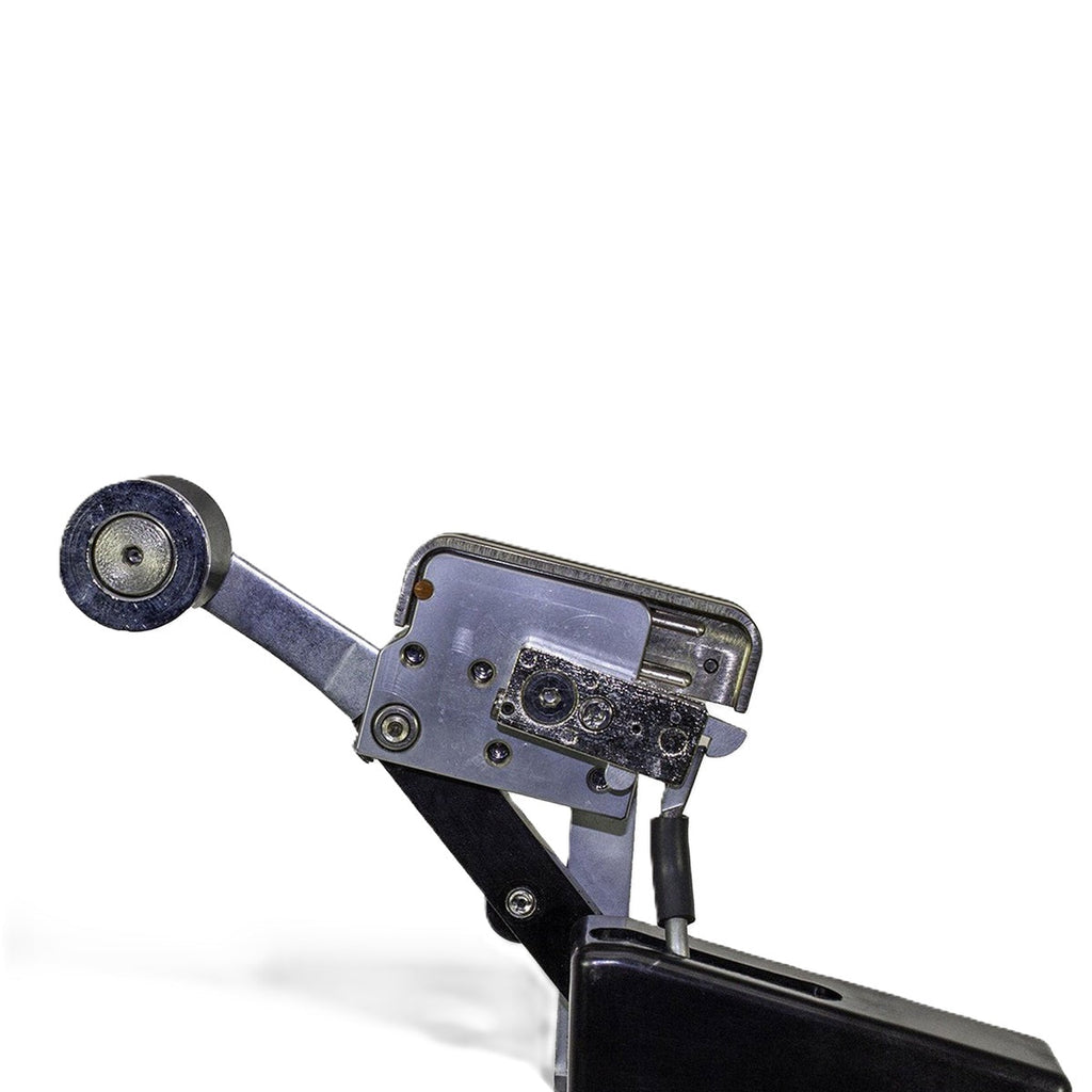 Gamma 6004 6pt Self Centering Stringing Machine
