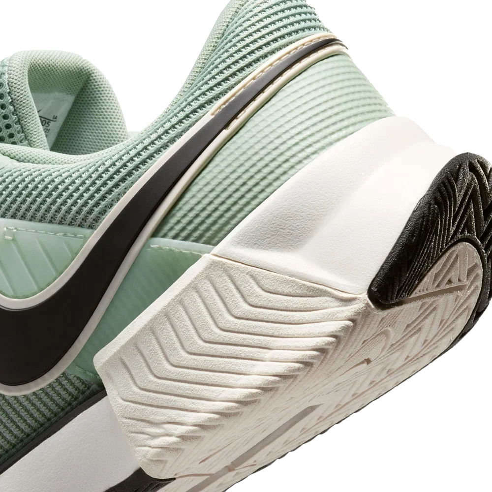 Nike Men's Zoom GP Challenge 1.5 Tennis Shoes