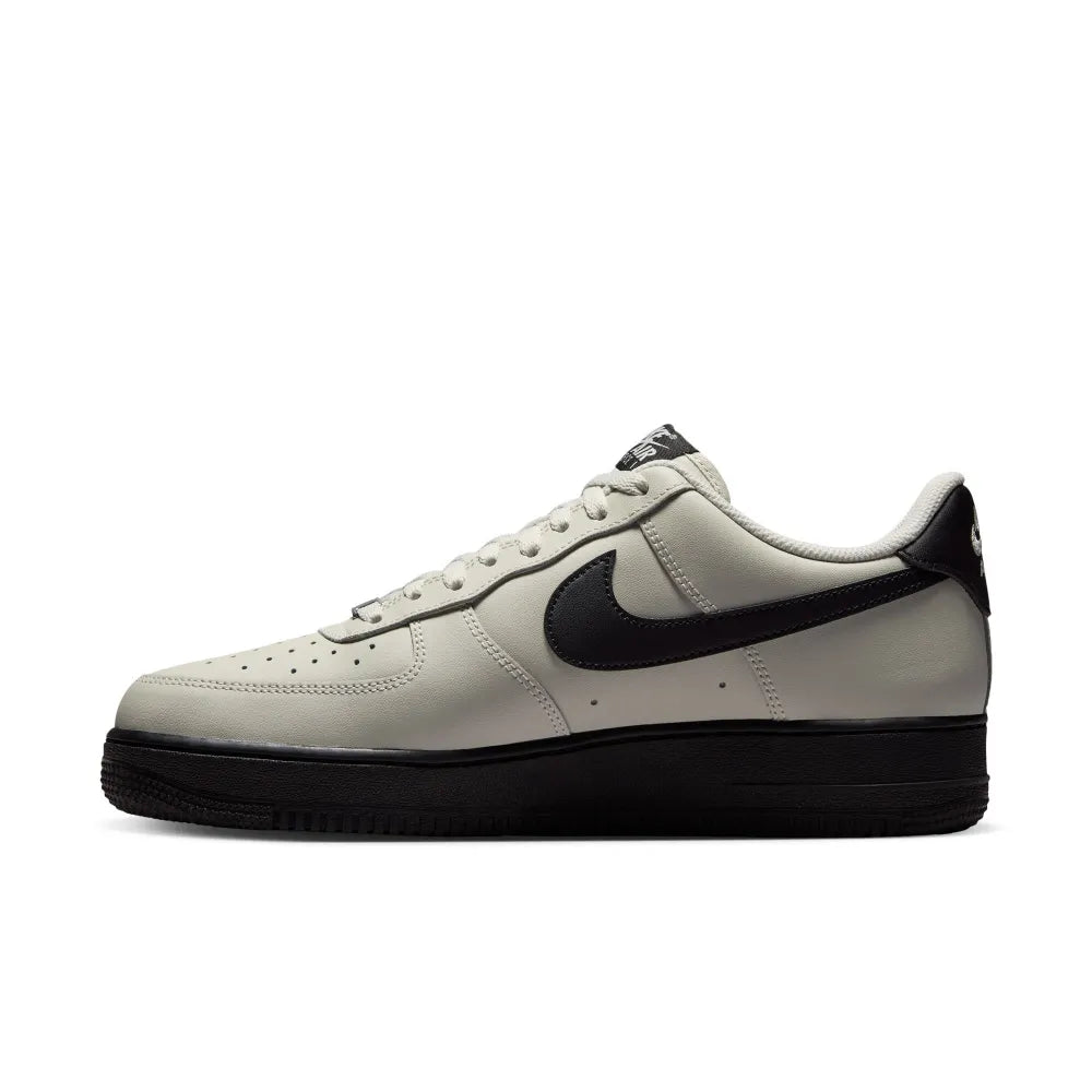 Nike Men's Air Force 1 '07 Shoes