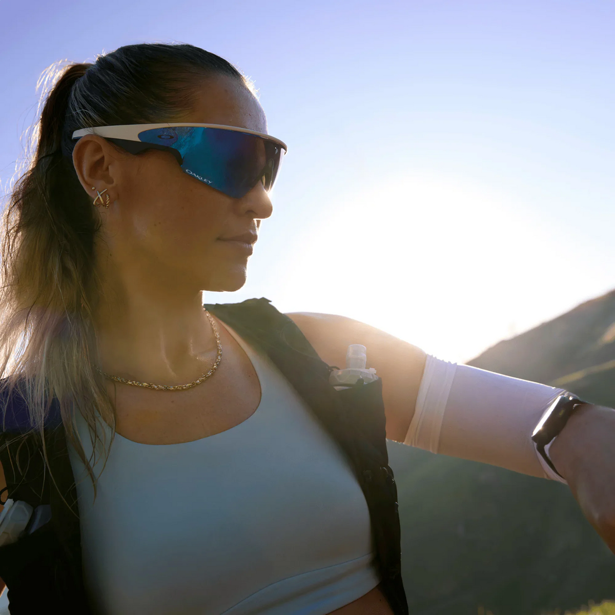 Oakley Meta Vanguard Sunglasses