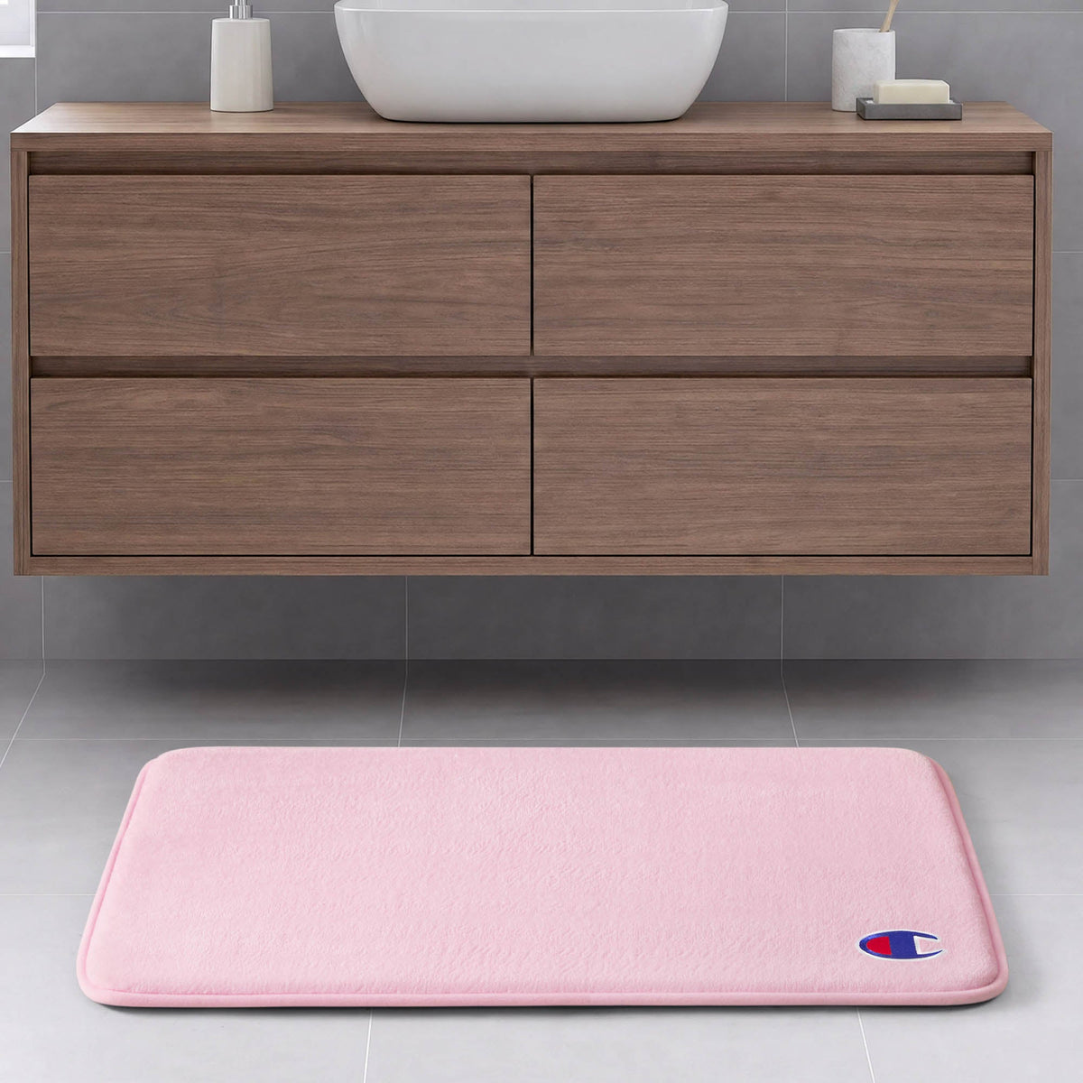 Logo Patch Memory Foam Bath Mats